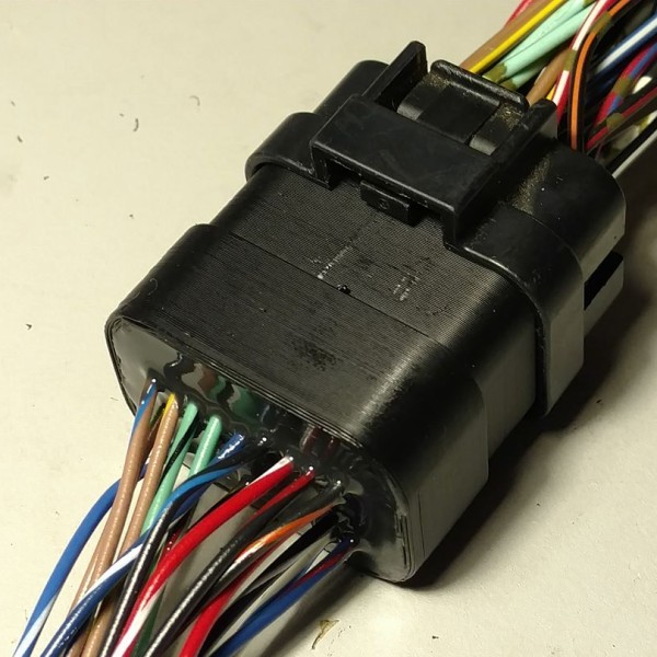 Wiring Harness Plug – Engineered Adapters